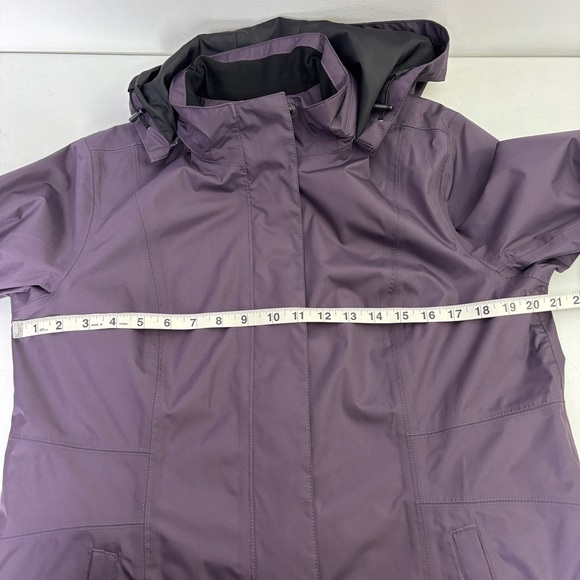 Eddie Bauer Weatheredge Plum Hooded Raincoat - Picture 4 of 7